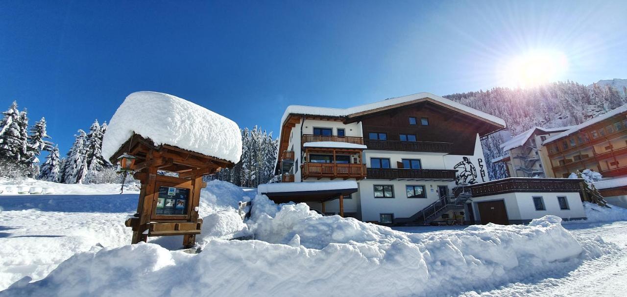 Olympia Privathotel Garni ザンクト・ヤーコプ・イン・デフェルエッゲン エクステリア 写真