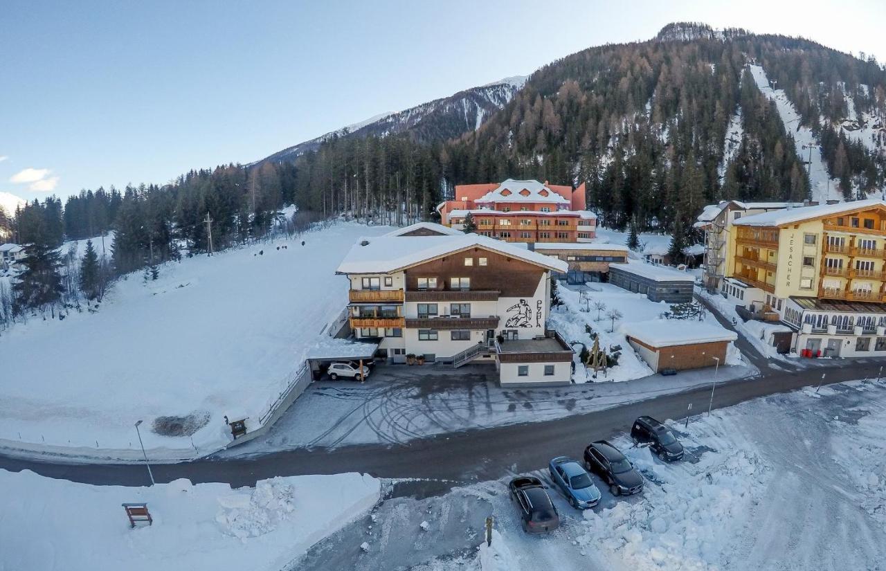 Olympia Privathotel Garni ザンクト・ヤーコプ・イン・デフェルエッゲン エクステリア 写真